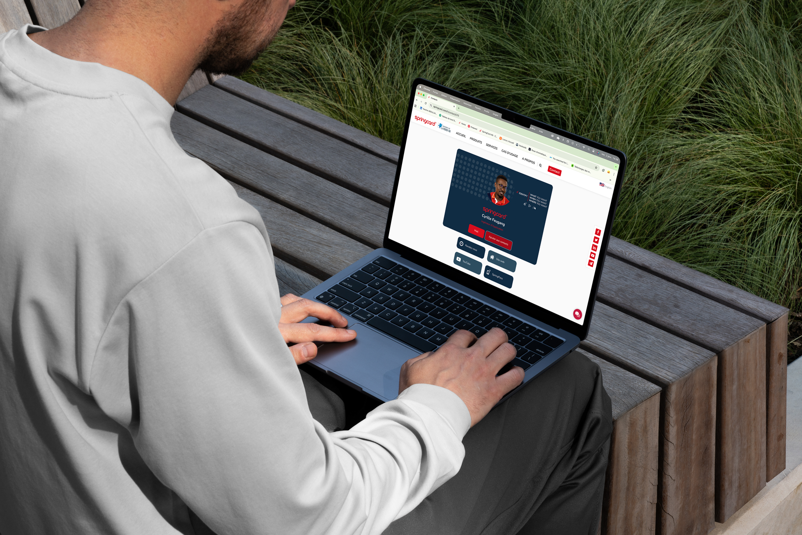 Rubrique contact avec les sales SpringCard